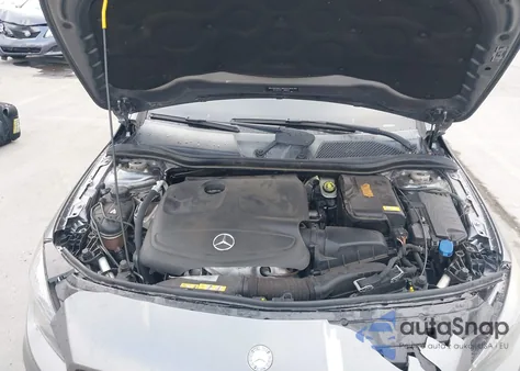 2015 Mercedes-Benz Cla 250 z USA, uszkodzony, nr VIN WDDSJ4EBXFN230718